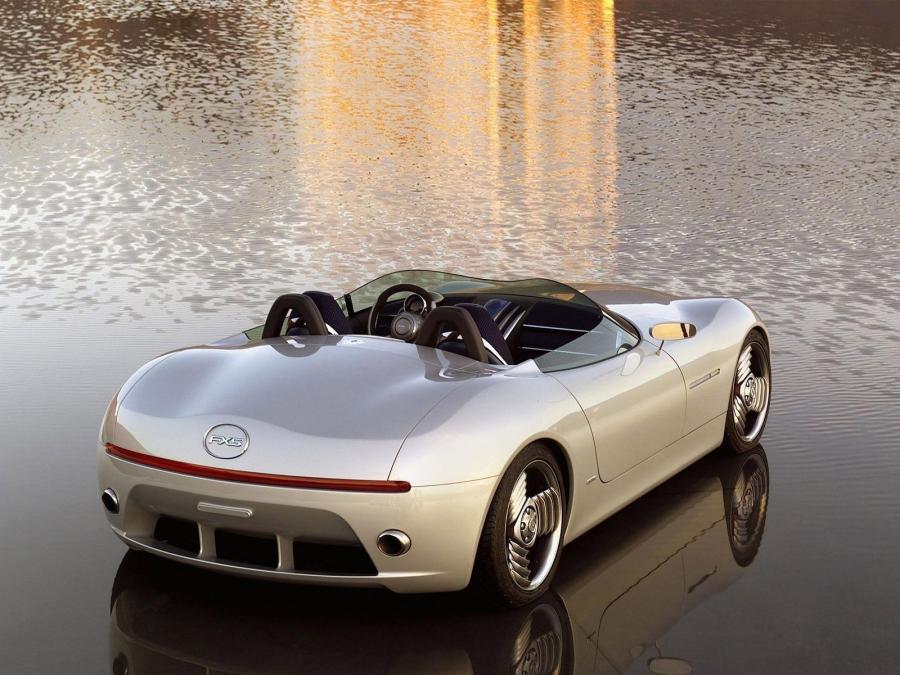  Toyota FXS Concept 2002 года  (фото 5 из 10)